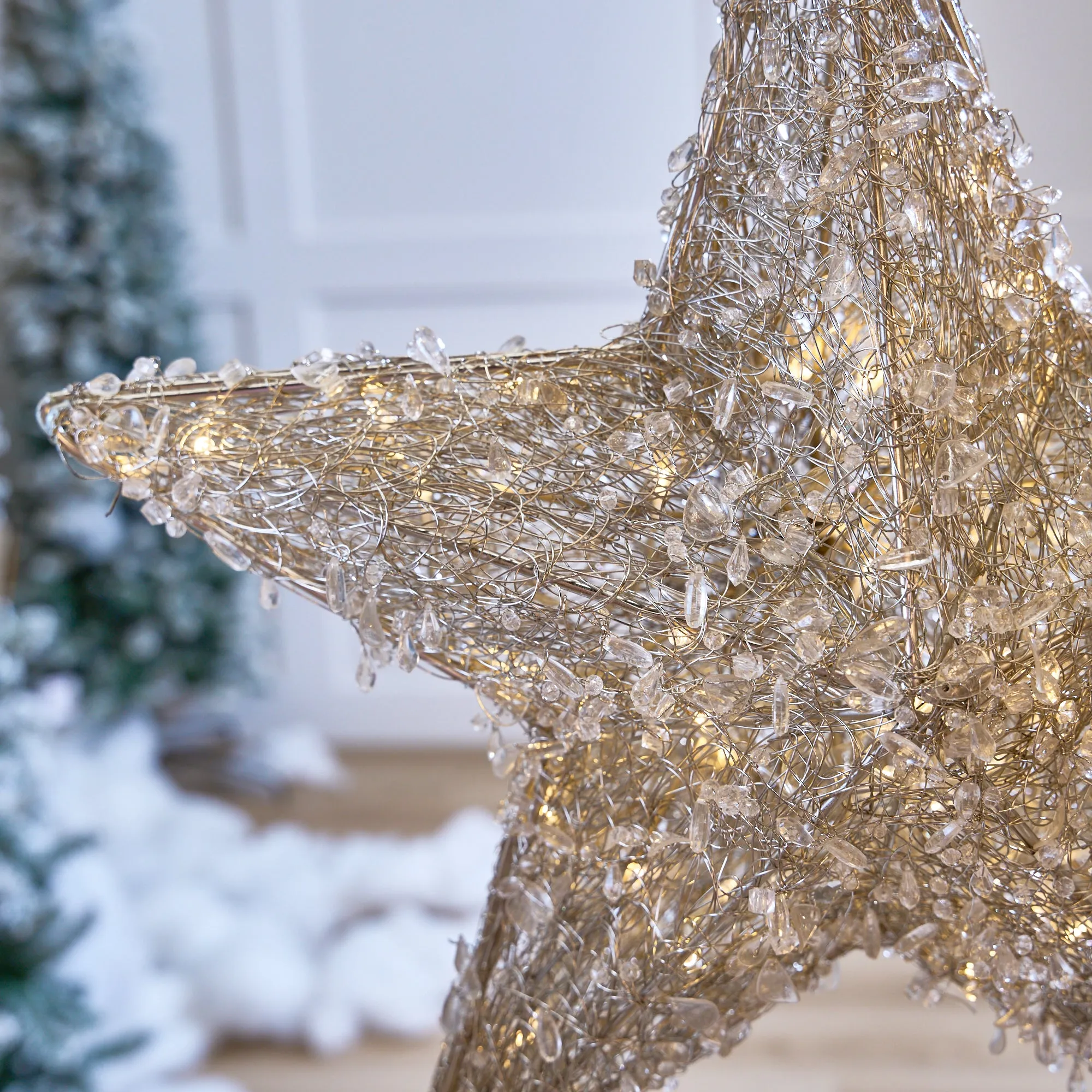 20" Gold Star 35 LED Warm White