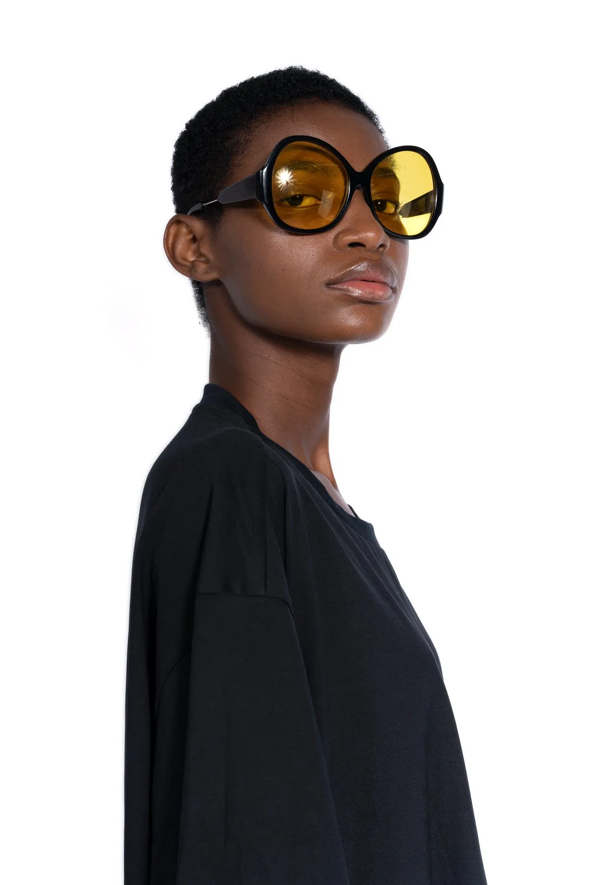 BLACK AND YELLOW OVERSIZED SUNGLASSES
