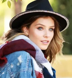 Black Studded Hat-FINAL SALE-NOT ELIGIBLE FOR EXCHANGE OR REFUND