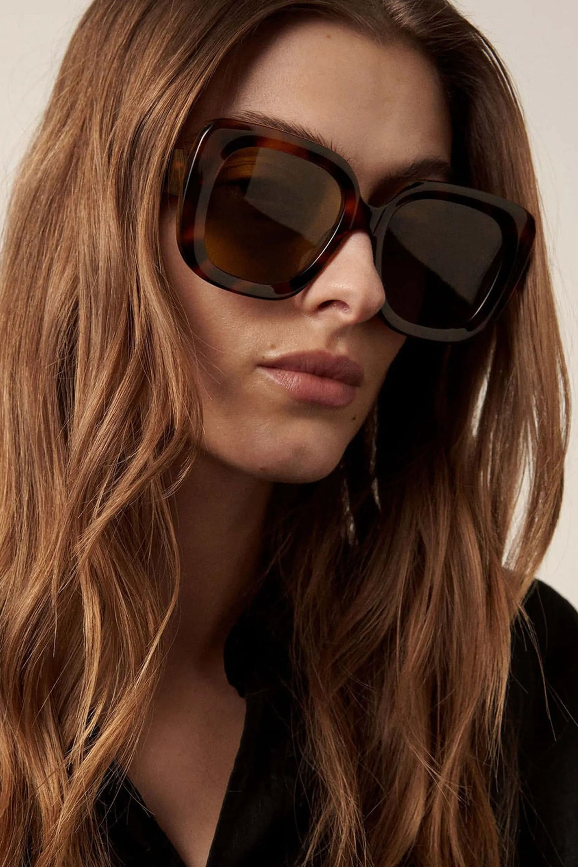 Chimi 10 Sunglasses - Brown Tortoise