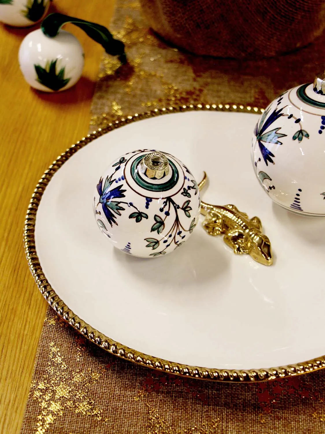 Crocodile Golden Animals Plate