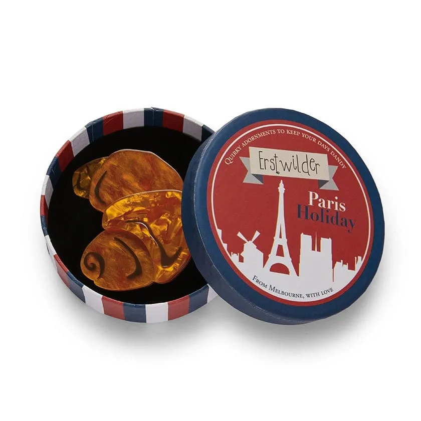 Erstwilder Brooch • Le Croissant