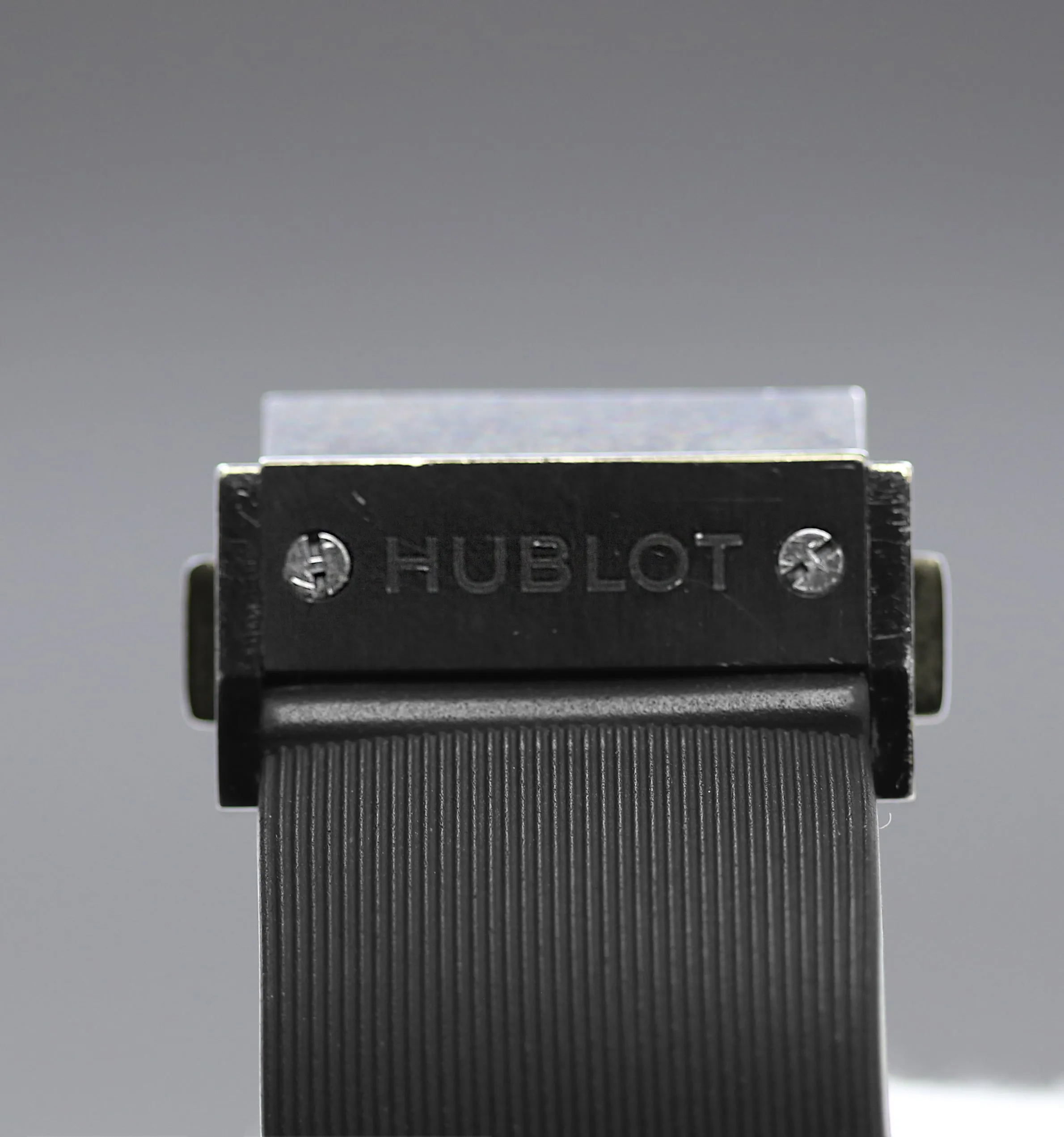 Hublot Big Bang Ceramic Black Magic Chrono 301.CI.1770.RX Carbon Fiber Dial Automatic Men's Watch