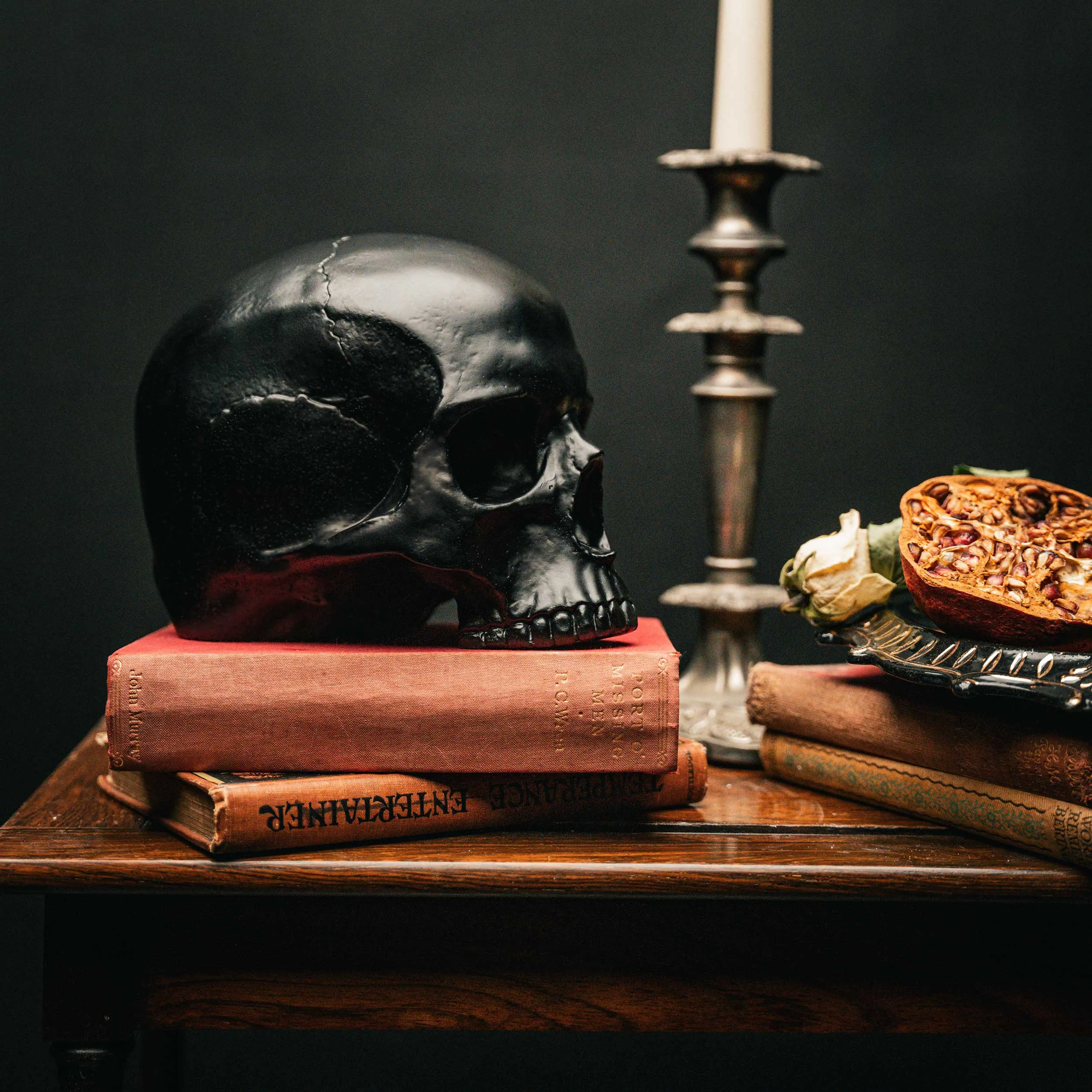 John Doe Replica Skull Ornament - Black