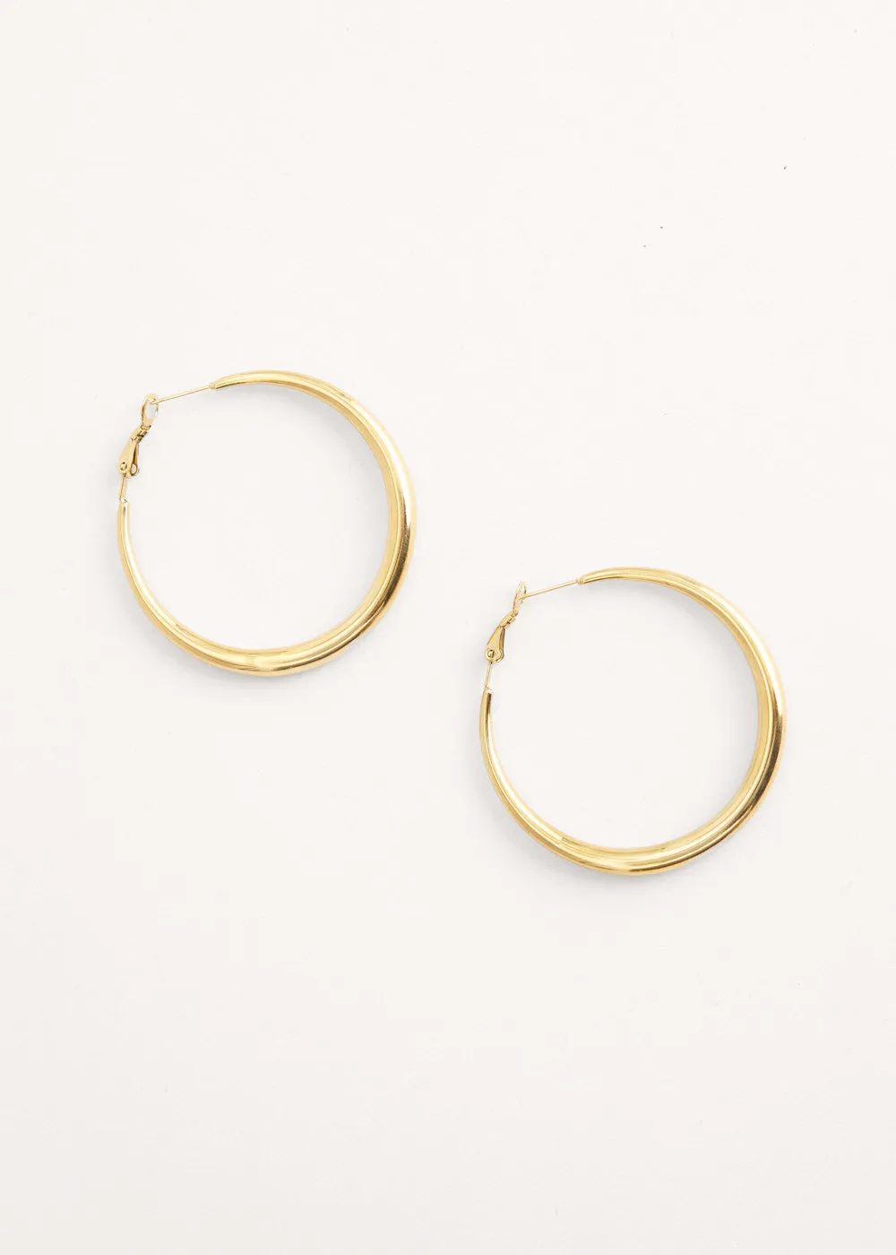 KENSI HOOP EARRING