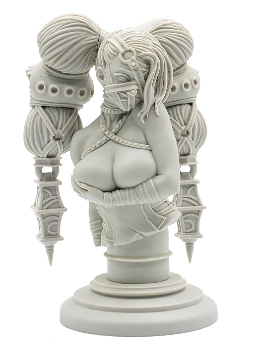 Leather Queen - Bust