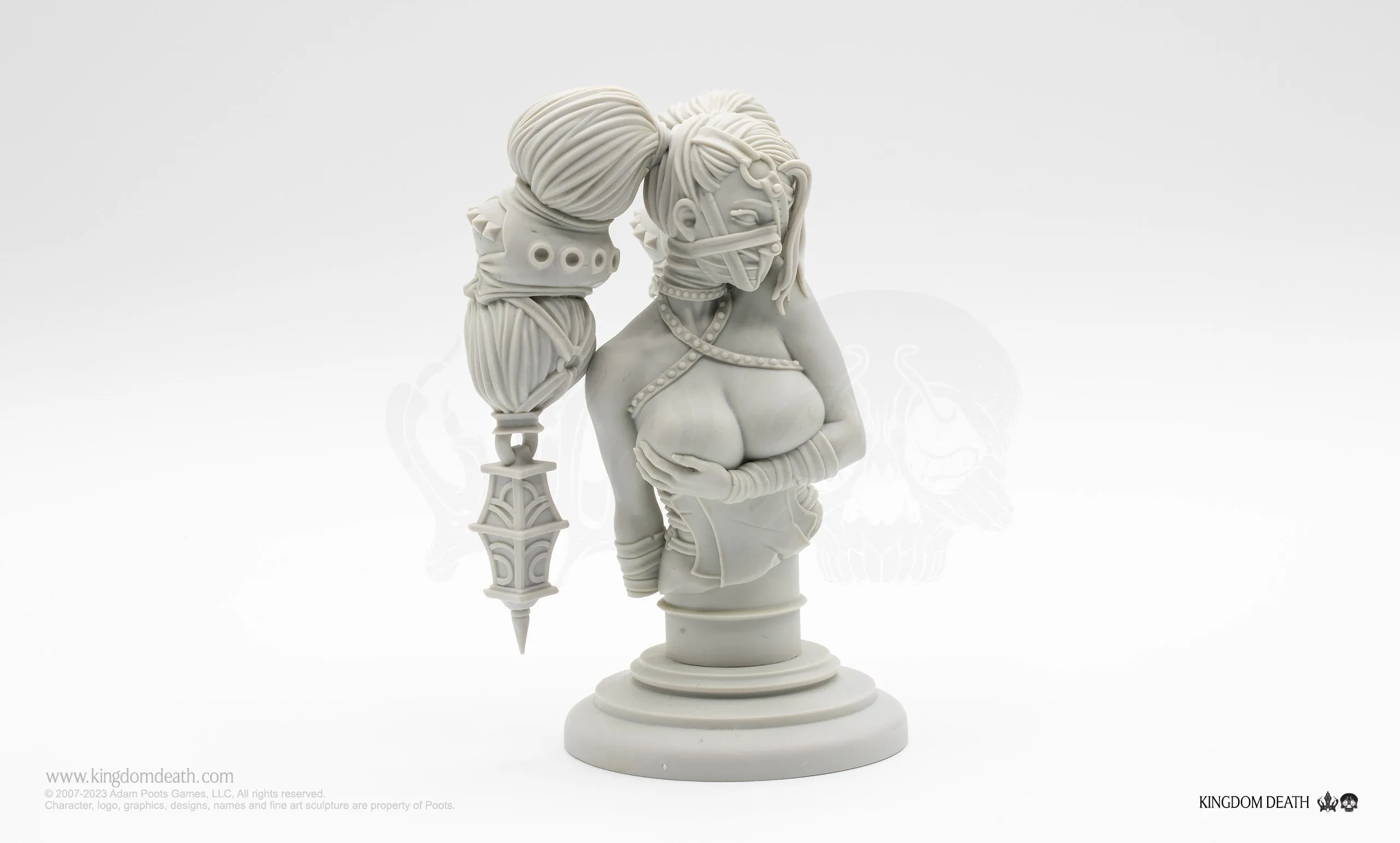Leather Queen - Bust