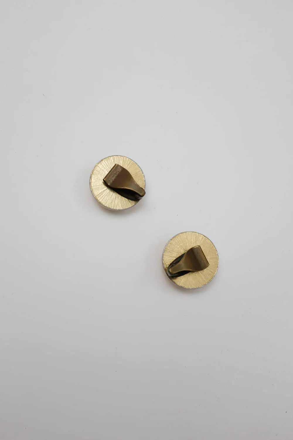 MOON VINTAGE 14K GOLD HAMMERED EARRINGS